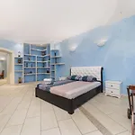 Classical Deribasivska 3-bedrooms * Odessa