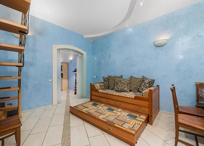 Classical Deribasivska 3-bedrooms